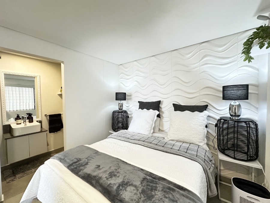 2 Bedroom Property for Sale in Island View Western Cape